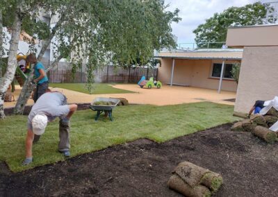 Spécialiste de l’entretien des jardins et espaces verts